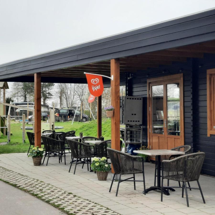Meertje Villa 81 Op Recreatiepark De Wielen 신트 마르턴 외부 사진